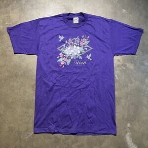 Vintage 80s Utah Purple Destination Flowers T-Shirt